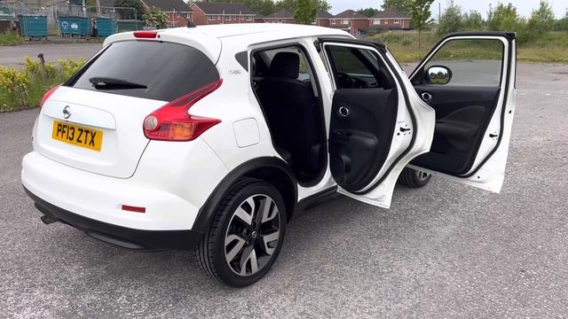 2013/13 Nissan Juke 1.6 N Tech Auto смотреть онлайн