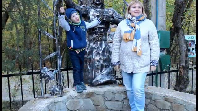Поляна сказок в Ялте смотреть онлайн