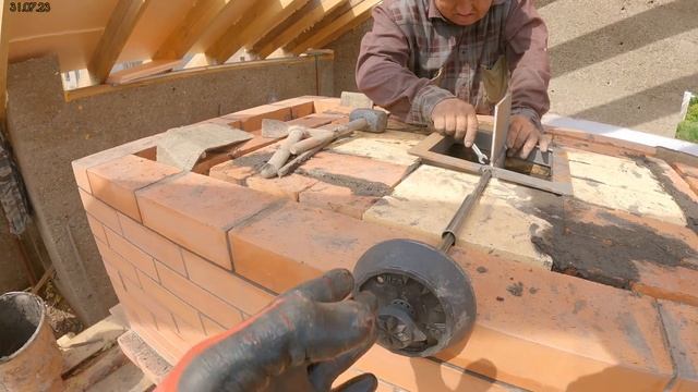 Крыша, стропила, балки, план 3штуки, камин, дибильная заслонка ?√192 Строим Дом.31.07.2023 смотреть онлайн