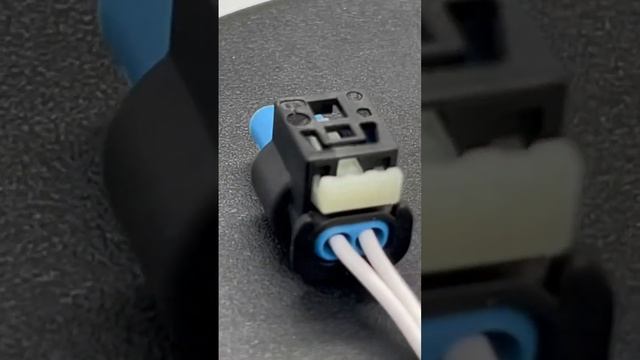 Новый ремонтный разъем 2-х контактный VAG BMW Mercedes A0275458826 A0335458726 арт. Gen C02_02B смотреть онлайн