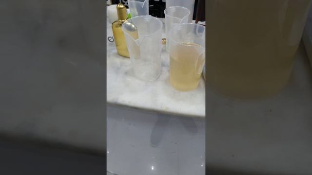 Oud Wood Fragrance? смотреть онлайн