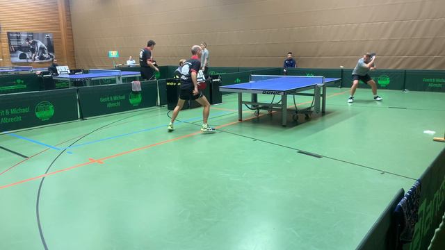 Frohes Neues Jahr! Daniel Kleinert (2234TTR) vs. Josef Baranyi (2071TTR) смотреть онлайн