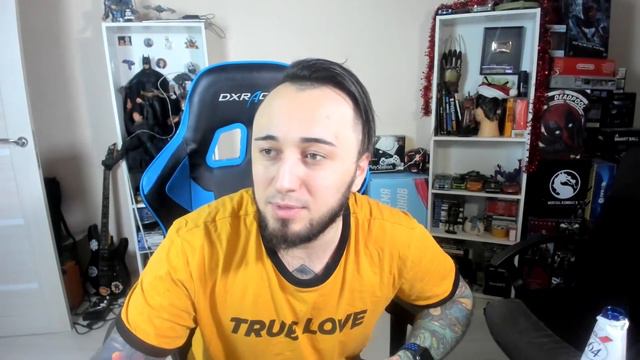 EA, ОСТАНОВИТЕСЬ | РАЗБИЛ ГЕЙМПАД смотреть онлайн