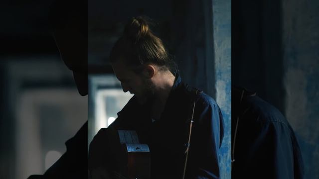 Danda Hughes - Si no estas tu (Without you) смотреть онлайн