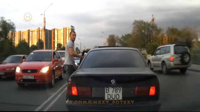 БЫДЛО НА ДОРОГЕ 2015. Подборка Разборки, драки смотреть онлайн