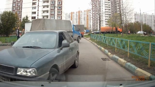 с152ра77 СРАный сопляк на Ауди / Подрезал 36 смотреть онлайн