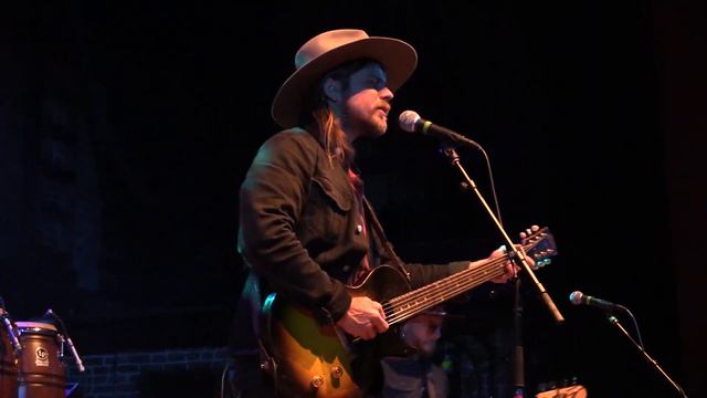 Lukas Nelson Promise Of The Real Four Letter Word смотреть онлайн
