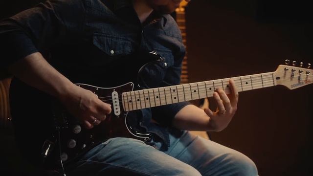 DST Family Session- Versatile HSS pickup Rock machine, DST-152 Electric Guitar丨Donner Spotlight смотреть онлайн