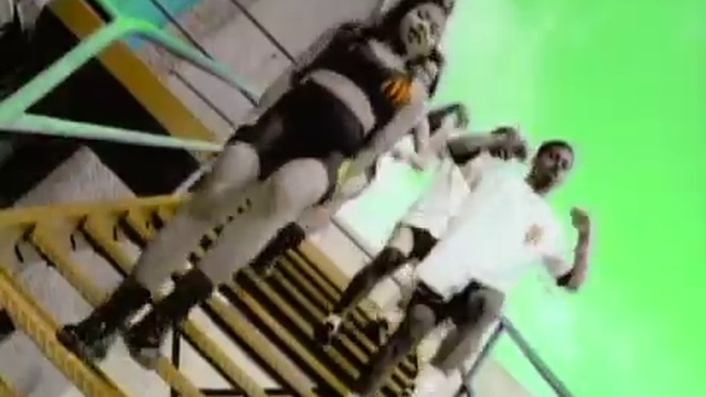 MC Hammer - U Can't Touch This смотреть онлайн