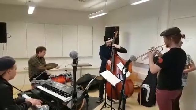 Non-standard Quintet @Reeni: Cactus смотреть онлайн