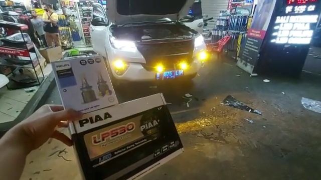 Paket Lampu Foglamp Golden Yellow PIAA LP530+Philips Ultinon Essential 2 Warna All New Fortuner 201 смотреть онлайн