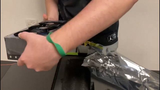 אנבוקסינג למפלצת RTX 3080 Xtreme (מטורף!) смотреть онлайн