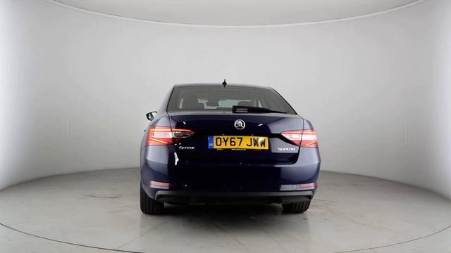 SKODA Superb 2.0 TDI Laurin & Klement DSG Euro 6 (s/s) 5dr смотреть онлайн
