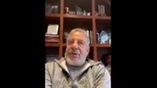 Bruce Pearl is awesome! смотреть онлайн