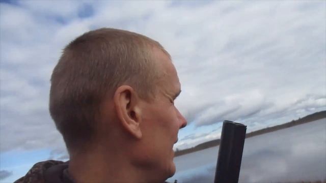 Охота на угодьях предков. Красивое таежное озеро, нашел огромный рог, добыли птицы. смотреть онлайн