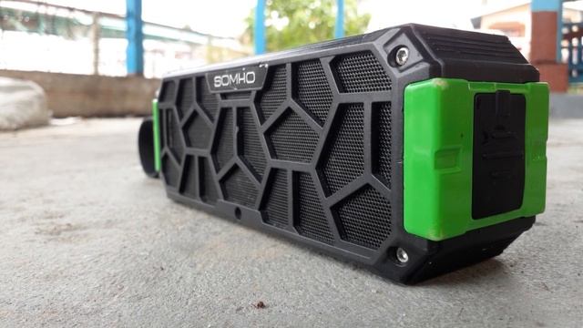 Somho-S308TWS extreme bass test. !!Shaking!! (100% vol. Outdoors) смотреть онлайн