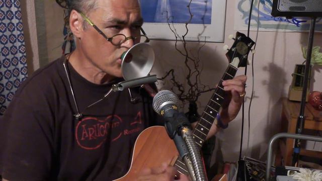 Evenin' (Charles N. Daniels / Richard Whiting) -- Tenor Guitar and Kazoo "Trumpet" Cover смотреть онлайн