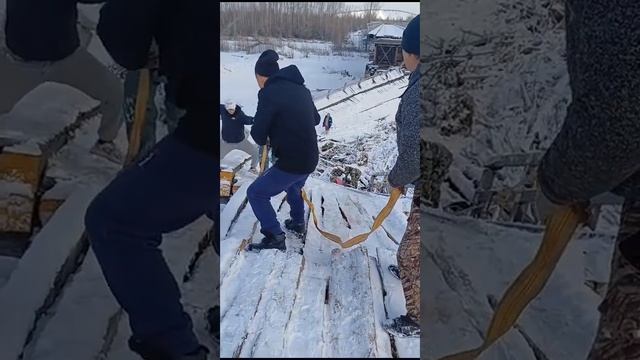 Обещанного властями моста так и до сих пор нет смотреть онлайн