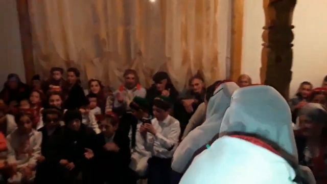 Oчень красивый народный памирский танец. PAMIR DANCE смотреть онлайн