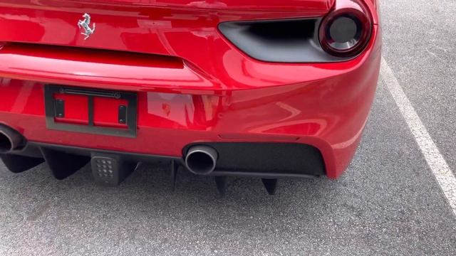 2018 Ferrari 488 Spider смотреть онлайн