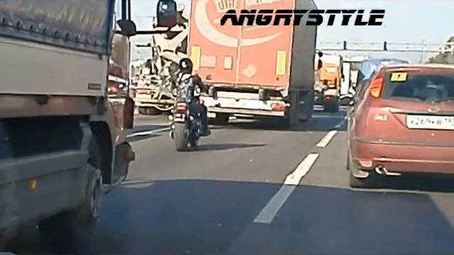 зачем бабе мотоцикл смотреть онлайн