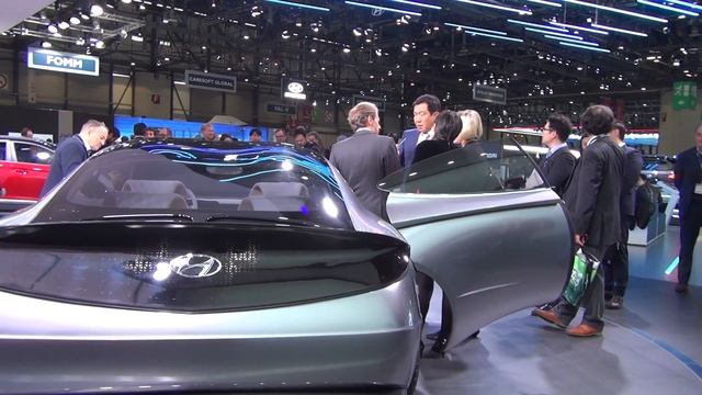 Hyundai Le Fil Rouge concept Exterior and Interior смотреть онлайн