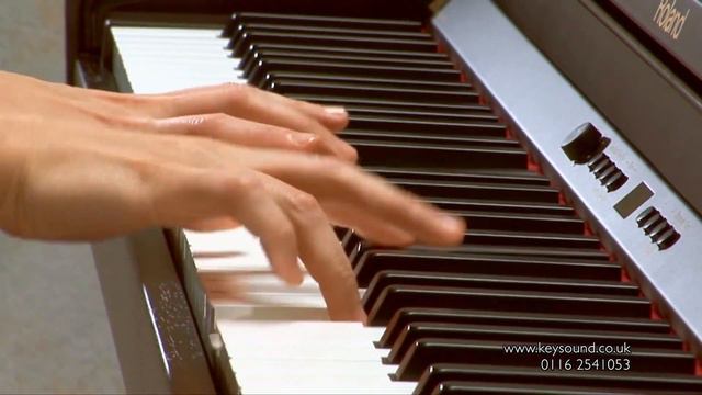 Roland RP301 Digital Piano Demo смотреть онлайн