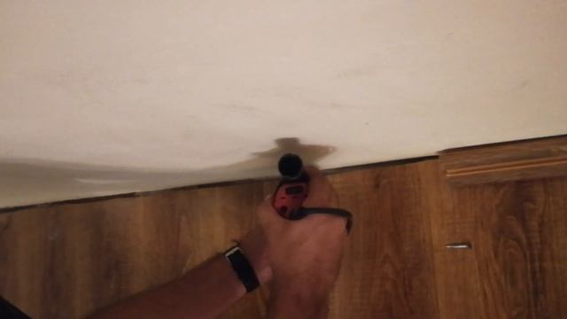 ВЗДУЛСЯ ЛАМИНАТ? Как исправить? Устраняем вздутие ламината! смотреть онлайн