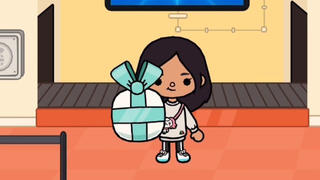 //ПОДАРОК НА ПОЧТЕ???//спустя 100 лет новое видео//Toca Life World • Toca Kaylie смотреть онлайн