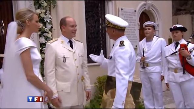 Mariage Prince Albert et Charlène de Monaco avec Pierre-Marie Kervarec- Tifenn Cadic.avi смотреть онлайн