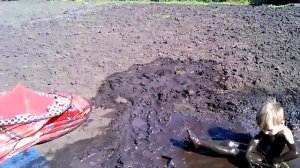 Купание в грязи (Юрга)