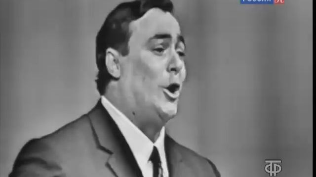 Young Pavarotti Amazing! смотреть онлайн