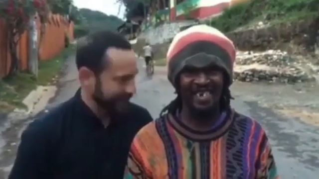 Подарок жене с 8 марта смотреть онлайн