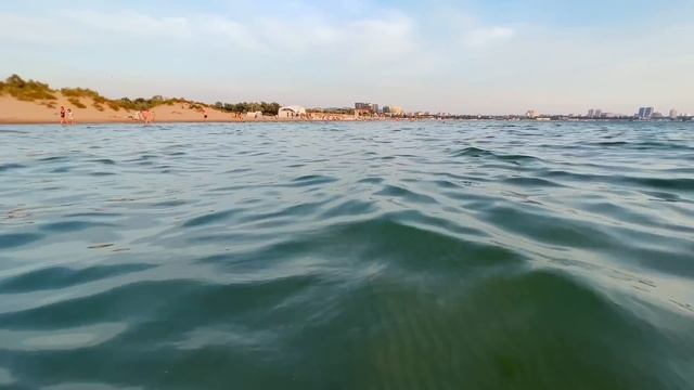 #АНАПА ВМЕСТО КРЫМА! КУПАЕМСЯ В ЧИСТОМ МОРЕ. ПУСТЫЕ ПЛЯЖИ. смотреть онлайн