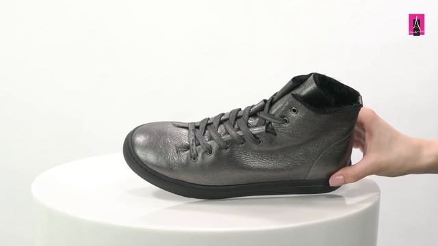 Видеообзор I Женские кеды OFFICINE CREATIVE 2147276 смотреть онлайн