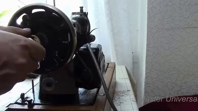 Как установить электропривод на швейную машинку.Видео №87. смотреть онлайн