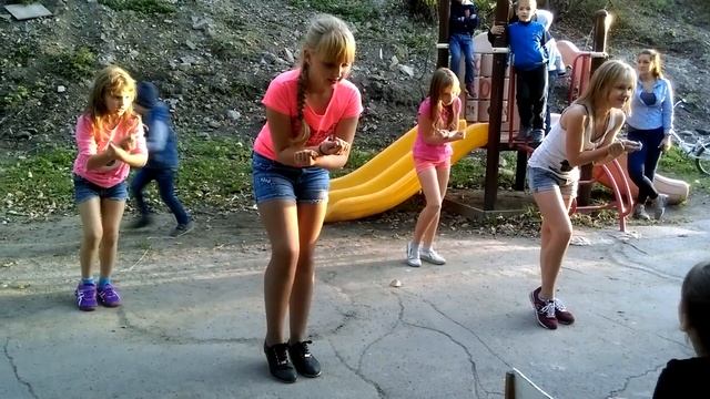 Танец под песню Open kids-"Круче всех" смотреть онлайн