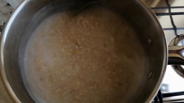 Как Приготовить Овсяную кашу вкусно. КАША ОВСЯНАЯ готовится быстро. Шаг за шагом в этом видео. смотреть онлайн