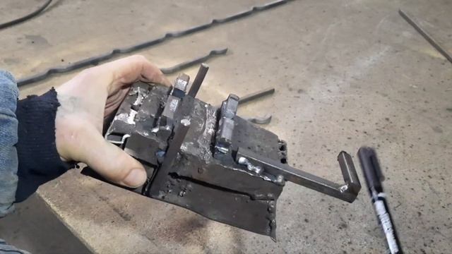 Как согнуть квадрат для решётки? холодная ковка своими руками. смотреть онлайн