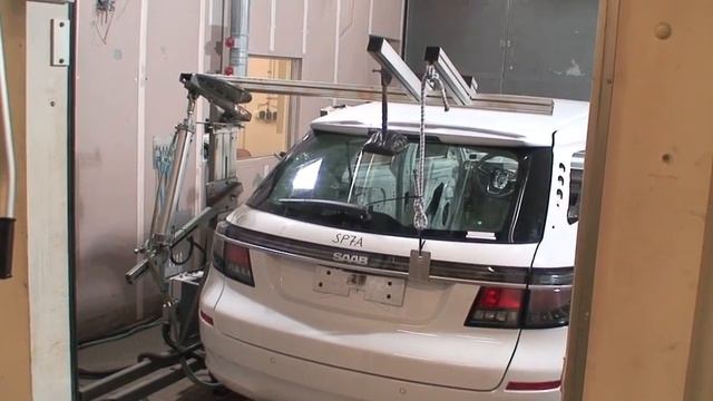Durability Testing Saab 9-5 SportCombi смотреть онлайн