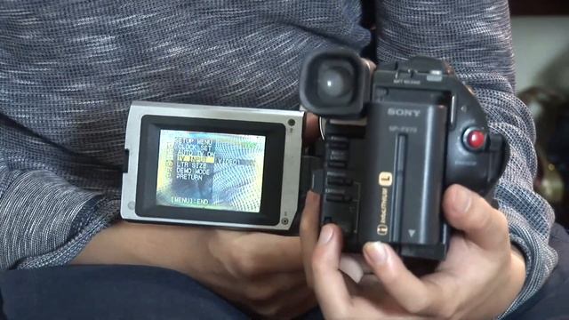 1999 Sony Digital8 Handycam DCR-TRV210 Review [60fps] смотреть онлайн