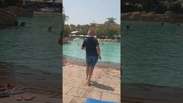 Atlantis the palm zero gravity pool. смотреть онлайн