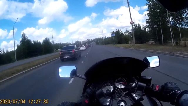 Kawasaki zzr 400 - 2 & Honda nc700xd Хороший денёк чтобы прокатится! смотреть онлайн