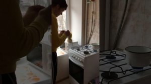 Газовая плита. Впервые сам. Учимся включать