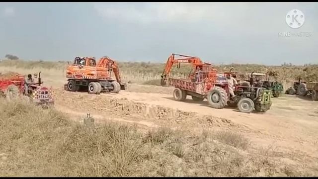 Excavator Competition.Doosan Dx 140 Vs Daewoo 04 смотреть онлайн