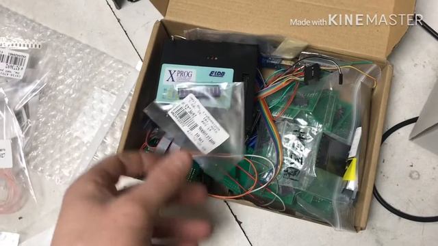 Доработанный китайский Carprog. Часть 1.