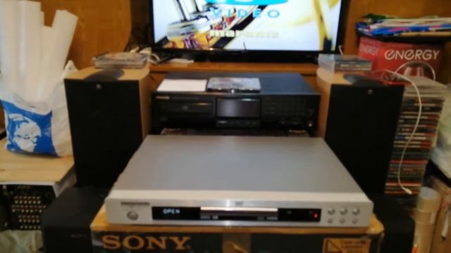Marantz DV4001 смотреть онлайн