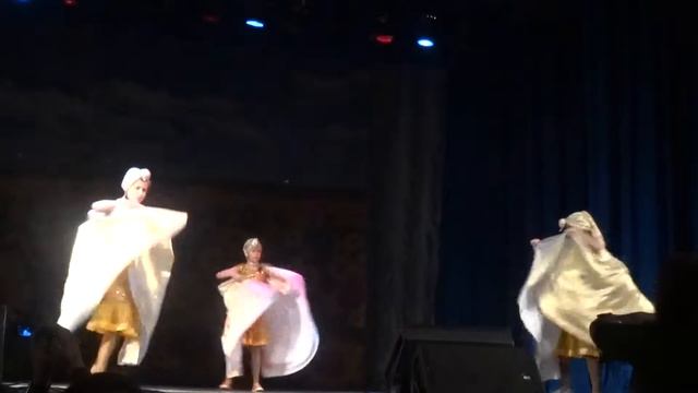 Танец "Крылья" смотреть онлайн