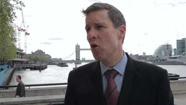 Free running demonstrates a hop, skip and a jump between stations смотреть онлайн