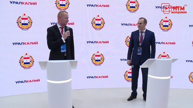 Ряд рабочих встреч главы Мордовии. смотреть онлайн